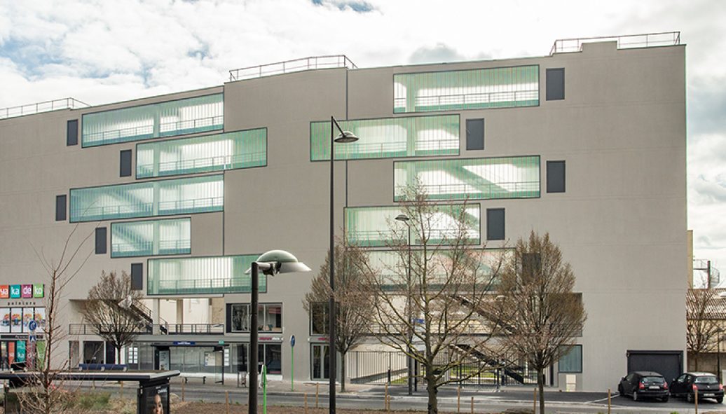 CAMPUS-LENA6617a69be44982.54245544