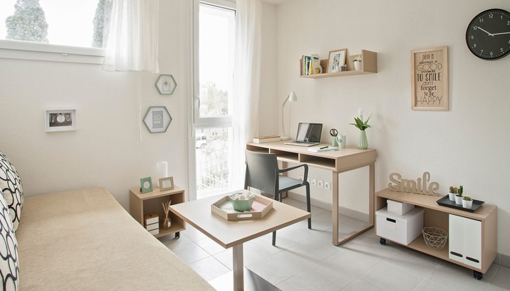 CAMPUS-OPALINE67d95259a7fd74.03127009