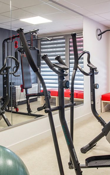 CARRE-AMBOISE67da94cecbff86.96679373