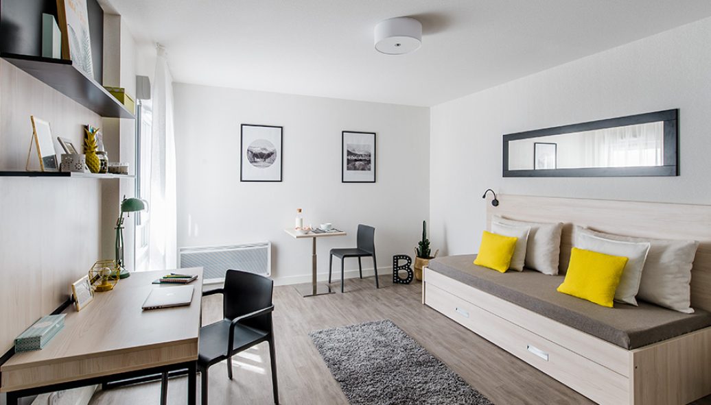 CARRE-AMBOISE67da94cf6a1163.81847364