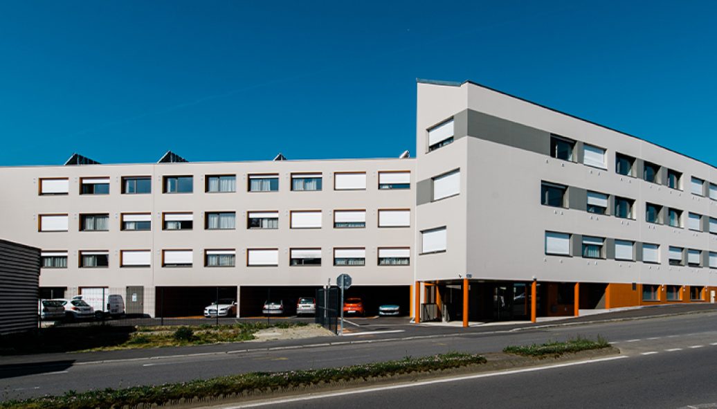 CARRE-MALO675814ea4bb4d7.25227262