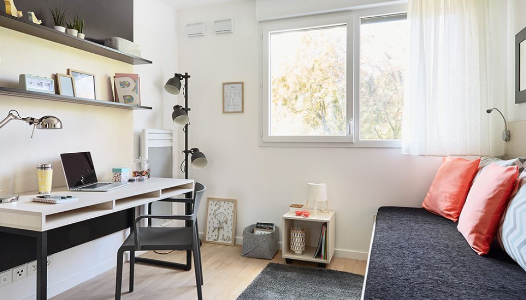 CARRE-MALO67da9d2e025e81.94909343