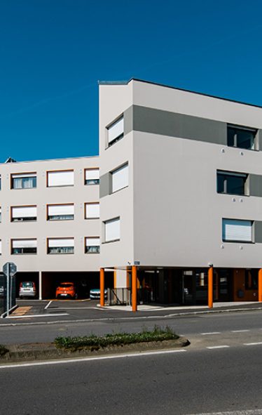 CARRE-MALO6996d5a8158de4.96568298