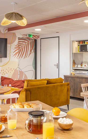 CARRE-SAINT-PIERRE680a32394bd044.93728106