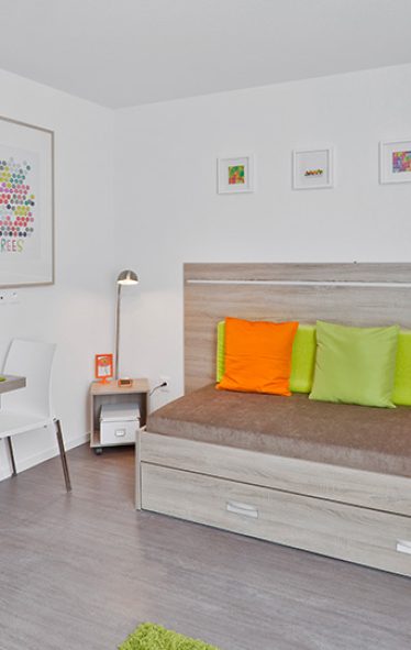CARRE-SAINT-SERNIN67da9d30c439c4.04693208