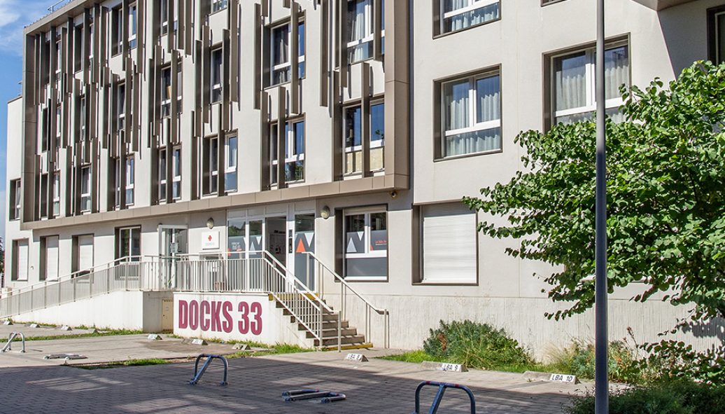 DOCKS-33-0-5
