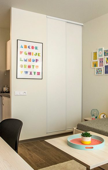 LE-CASTEL-A67dd8c19aa0689.48267474