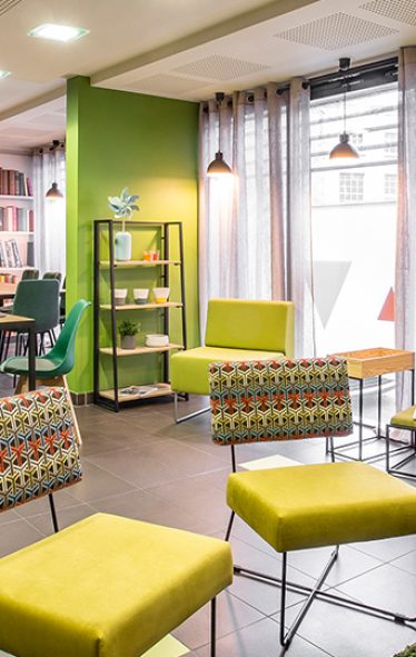 UNIVERS-967fd1d60503b29.45734283