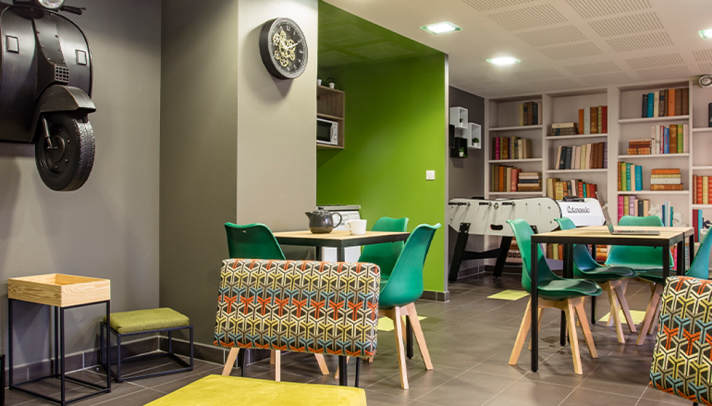 UNIVERS-968db9dfc687d60.91614536