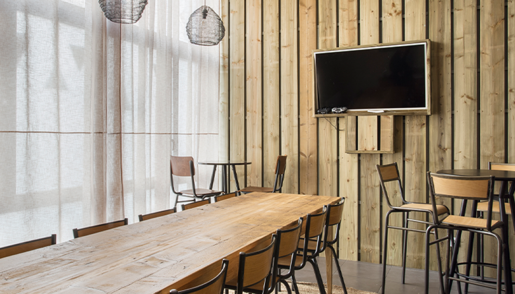 VICTORIAN-PARK68daa860da6420.47316117